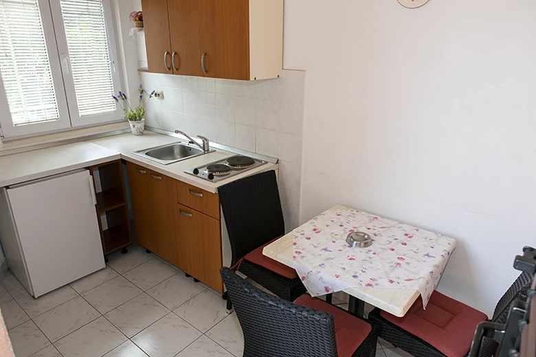 Apartments Radojković, Promajna - kitchen, Küche