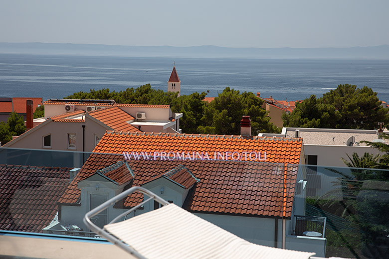 Apartments Tolj, Promajna - balcony with sea view